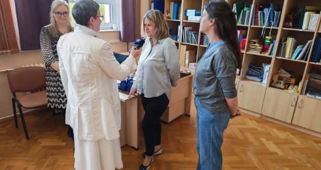 PREDSTAVLJANJE SLIKOVNICE O BRAILLEOVOM PISMU